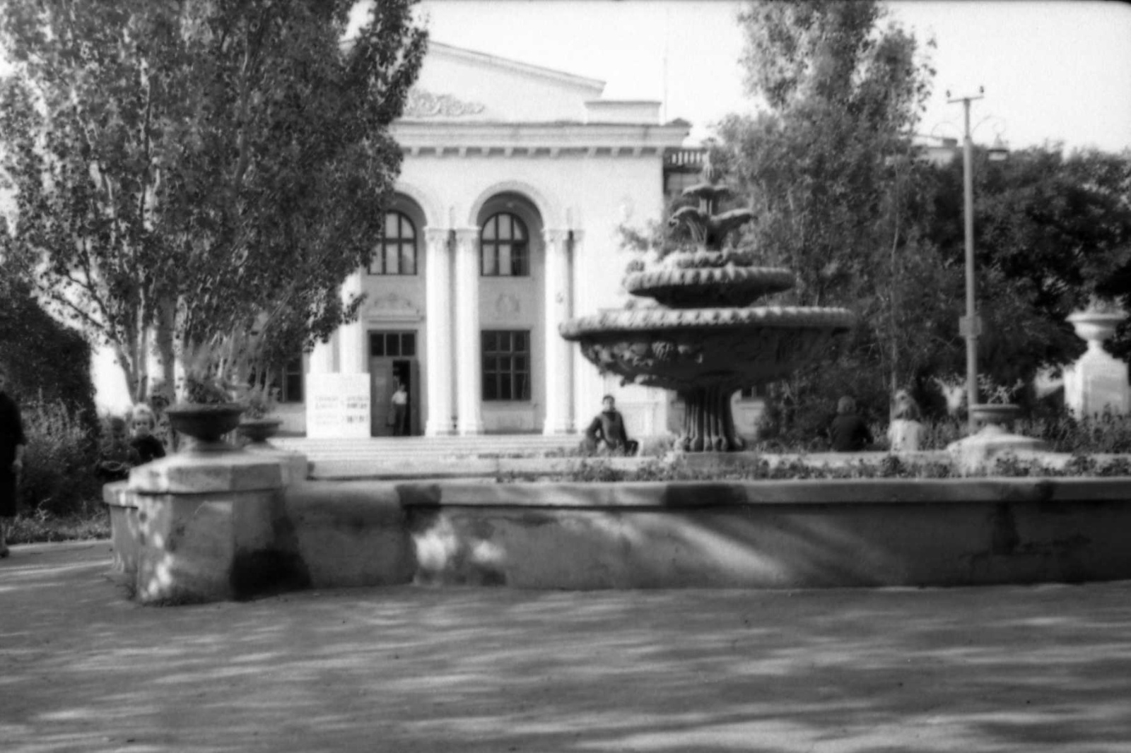  1 мая. Перед ГДК